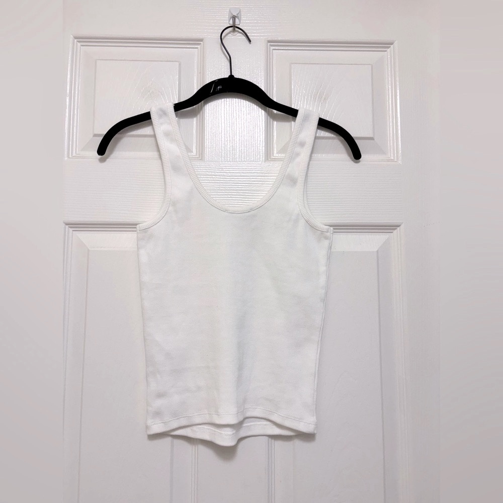 NWT ZARA Ribbed Tank With Rhinestone Bows - Picture 9 of 12